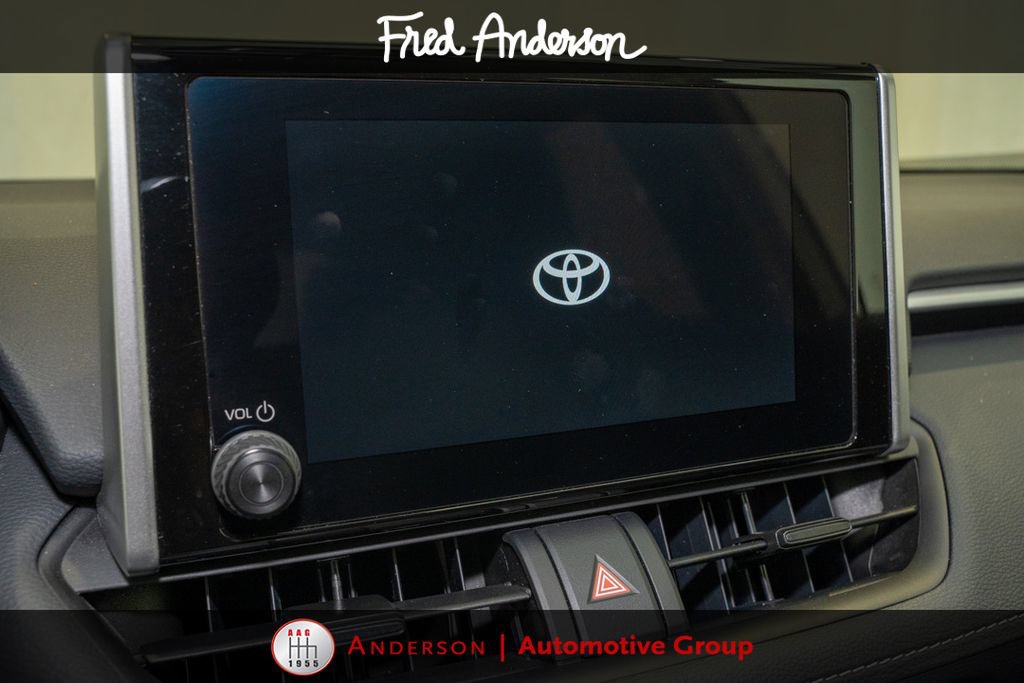 Certified 2025 Toyota RAV4 LE AWD/4WD image 11