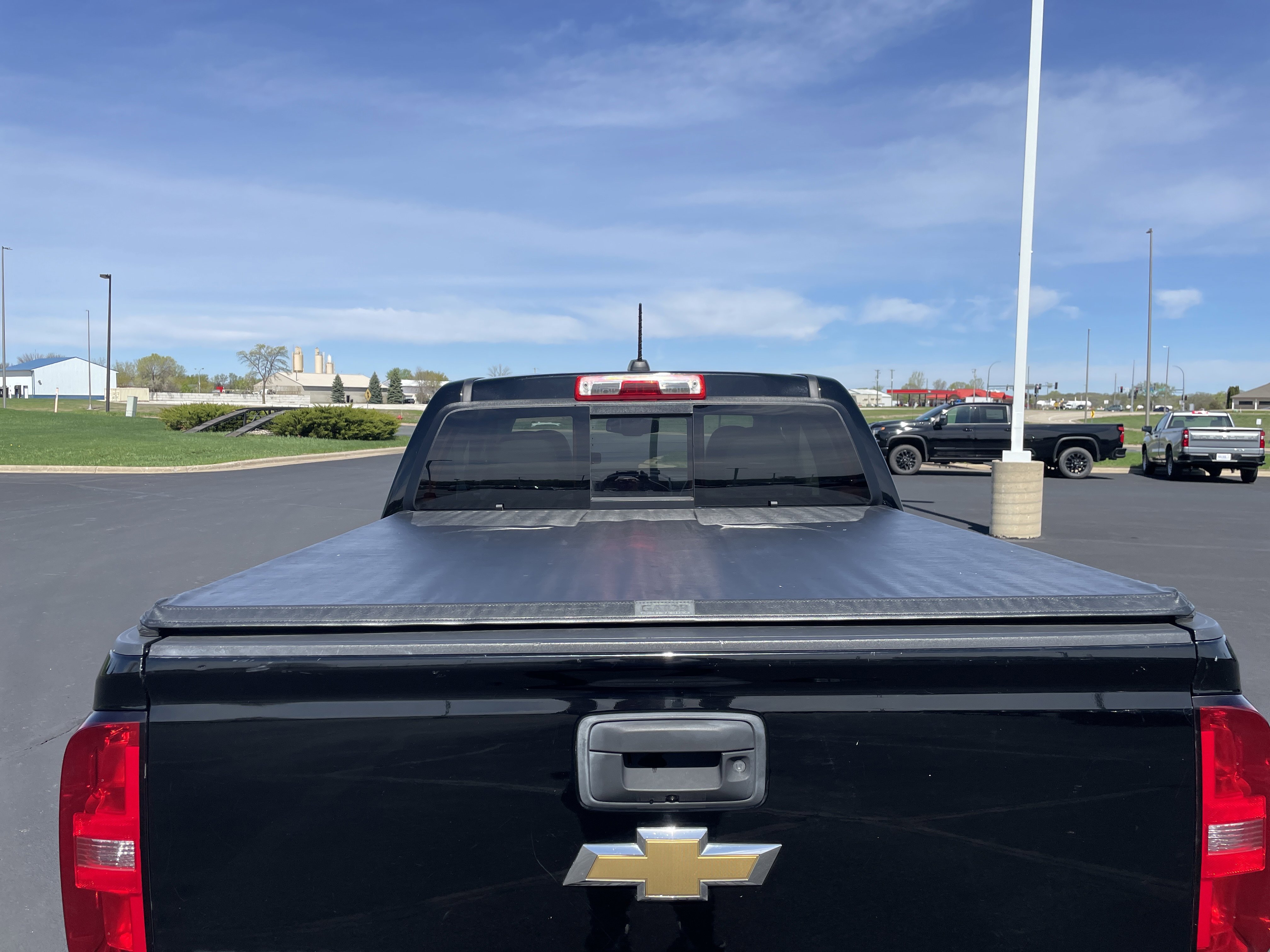 Used 2017 Chevrolet Colorado Z71 AWD/4WD image 27