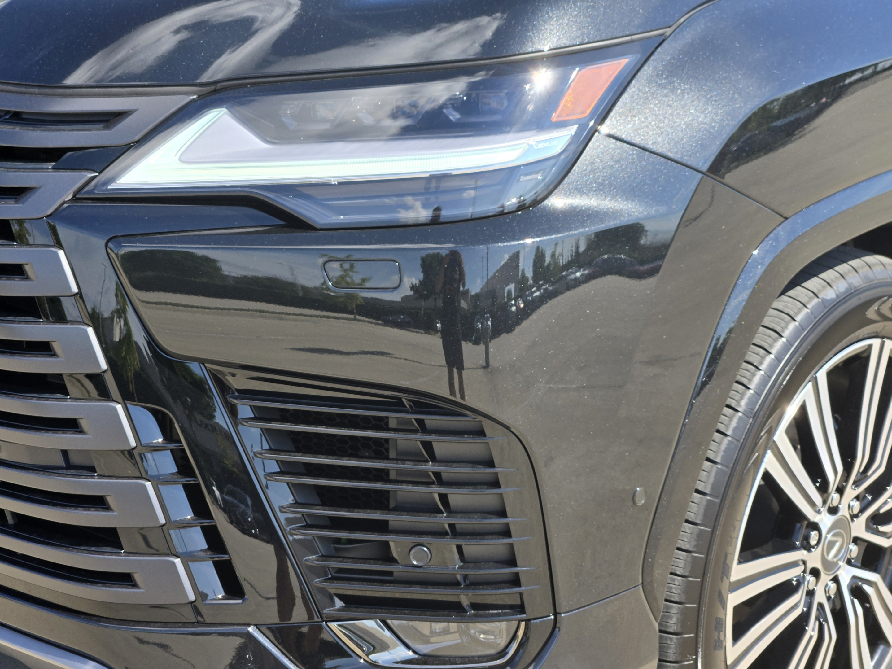 New 2026 Lexus LX 700h Luxury w/ Appearance Package AWD/4WD image 20