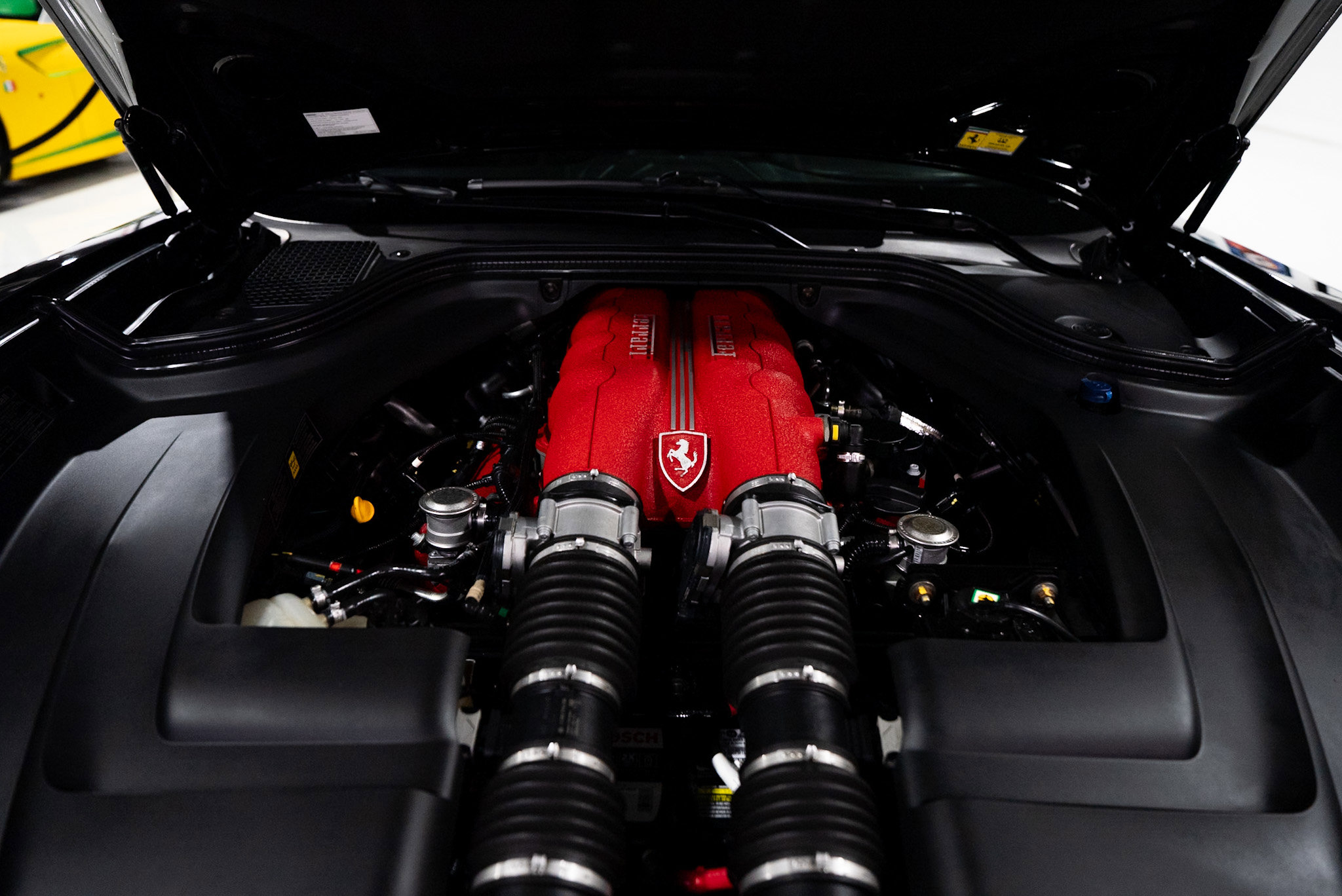 Used 2012 Ferrari California image 42