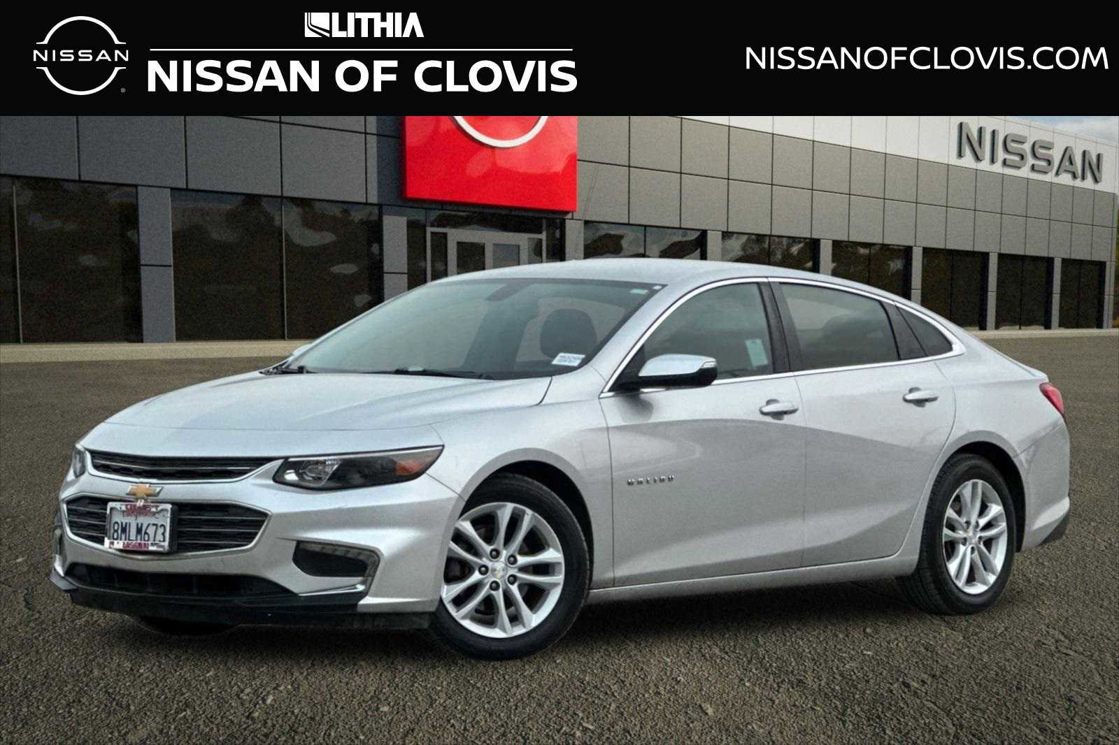 Used 2017 Chevrolet Malibu LT image 1