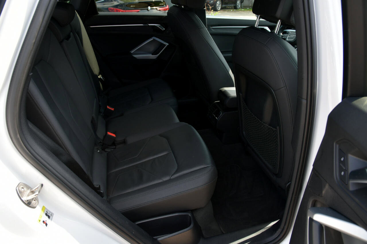 Used 2020 Audi Q3 2.0T Premium image 27