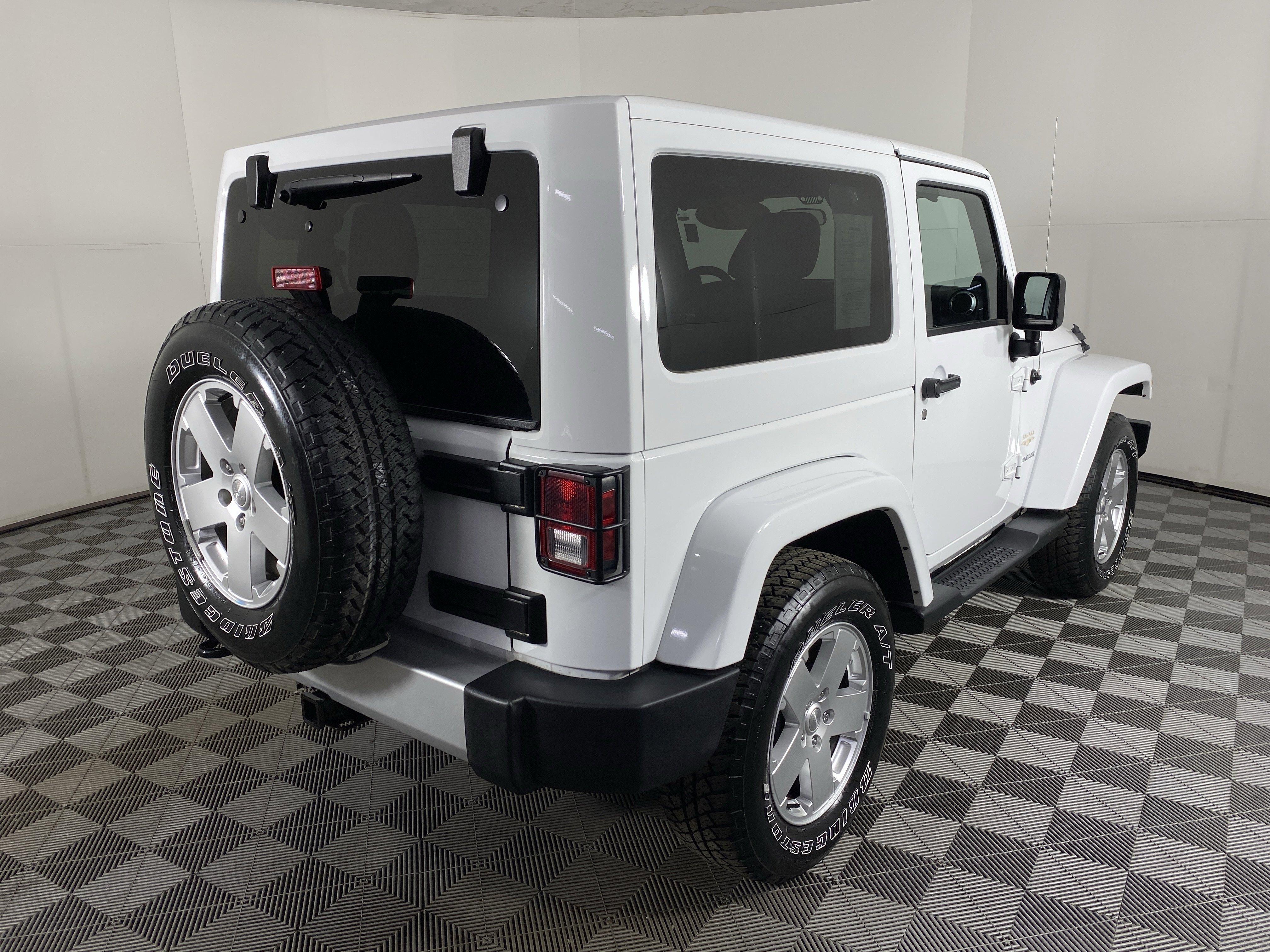 Used 2012 Jeep Wrangler Sahara w/ Connectivity Group image 6