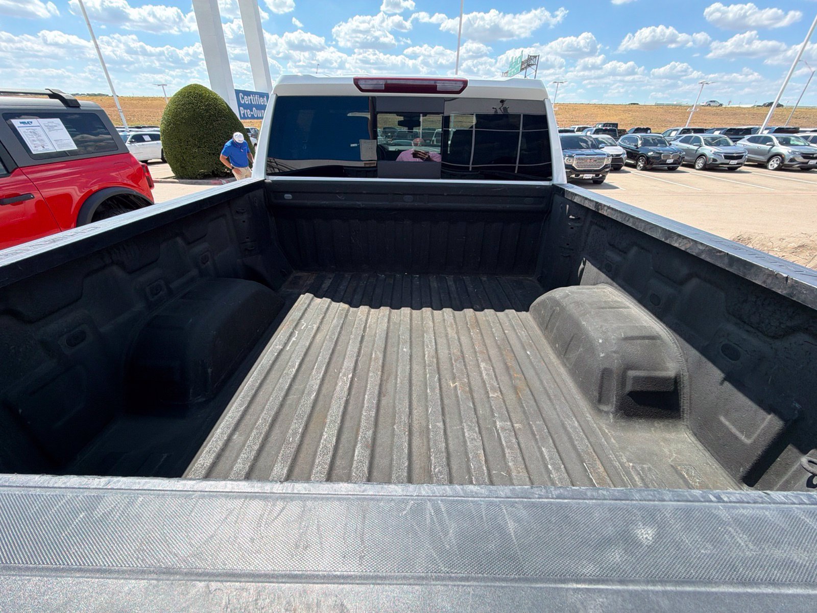 Used 2024 Chevrolet Silverado 1500 LT Trail Boss w/ Convenience Package II AWD/4WD image 10