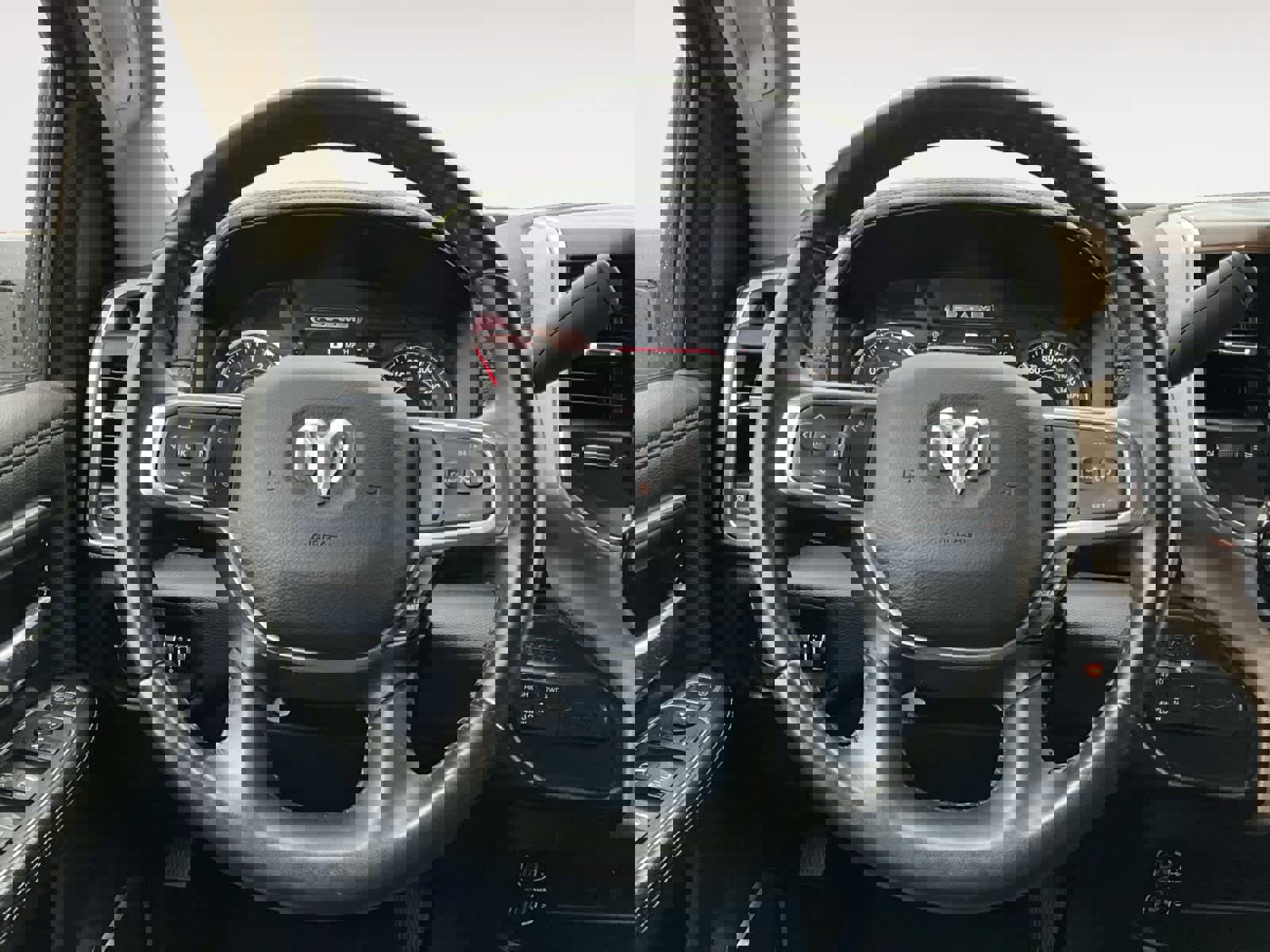 Used 2024 RAM 2500 Laramie image 20