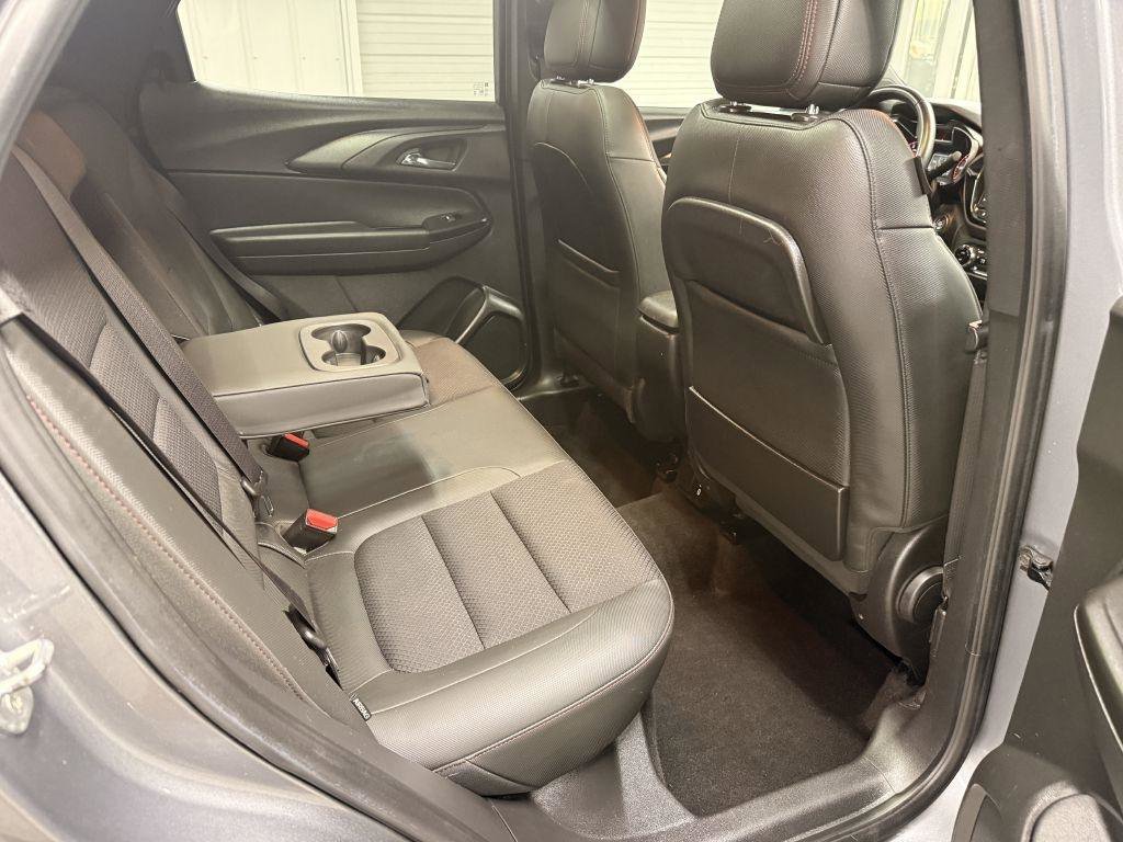 Used 2021 Chevrolet TrailBlazer RS w/ Sun and Liftgate Package AWD/4WD image 32