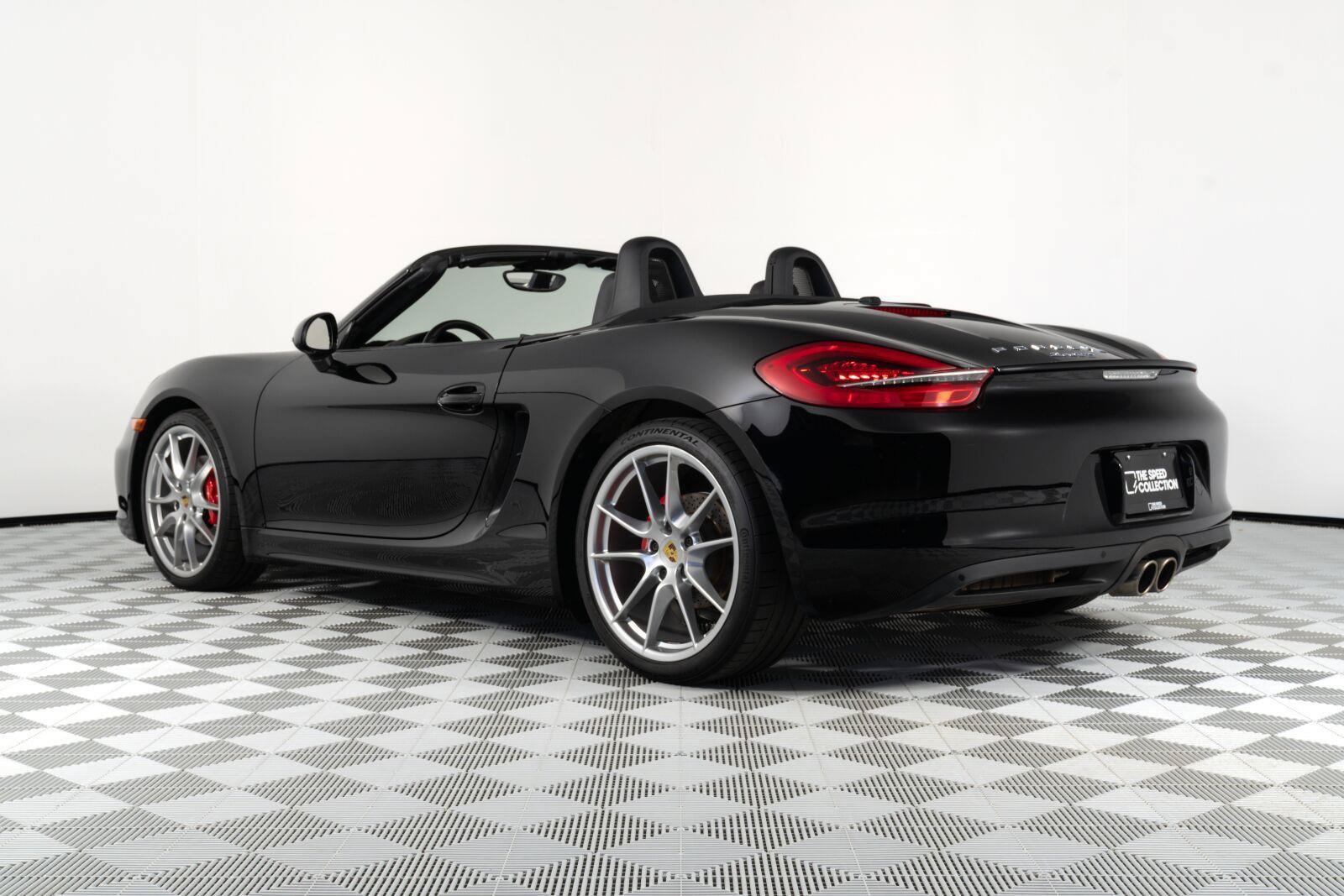 Used 2015 Porsche Boxster S RWD image 2