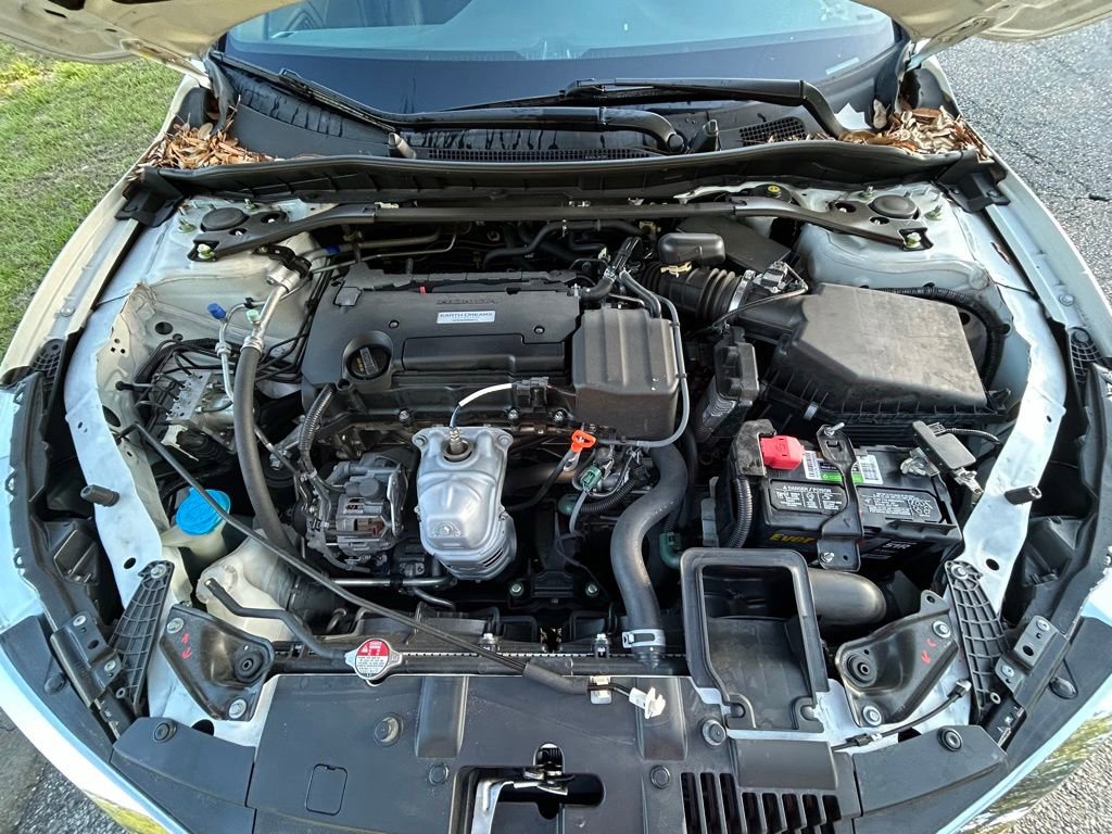 Used 2017 Honda Accord Sport image 12
