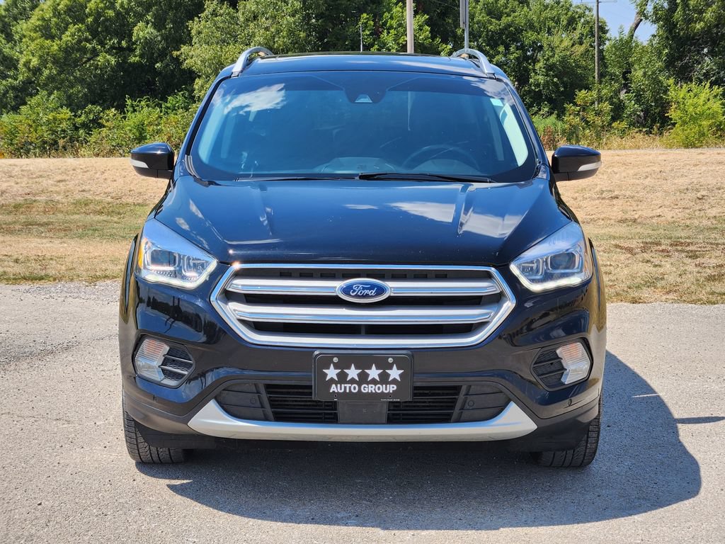 Used 2019 Ford Escape Titanium FWD video 2