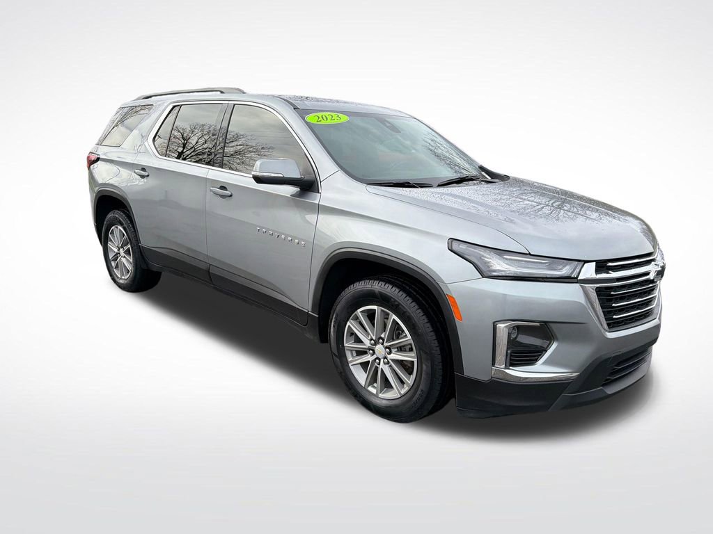 Used 2023 Chevrolet Traverse LT image 14