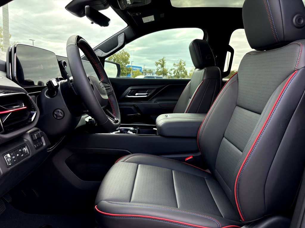 New 2024 Chevrolet Silverado EV RST w/ LPO, Utility Wall Package image 4