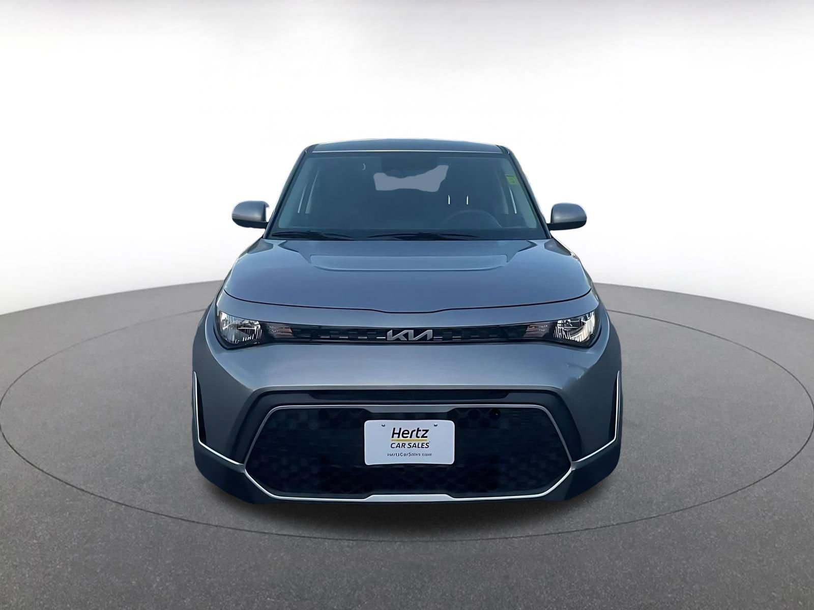 Used 2025 Kia Soul LX w/ LX Technology Package FWD image 4