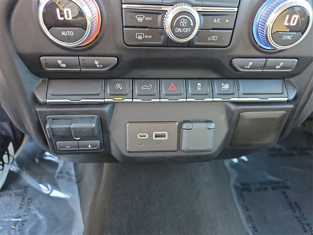 Used 2020 GMC Sierra 1500 SLE w/ SLE Value Package image 25