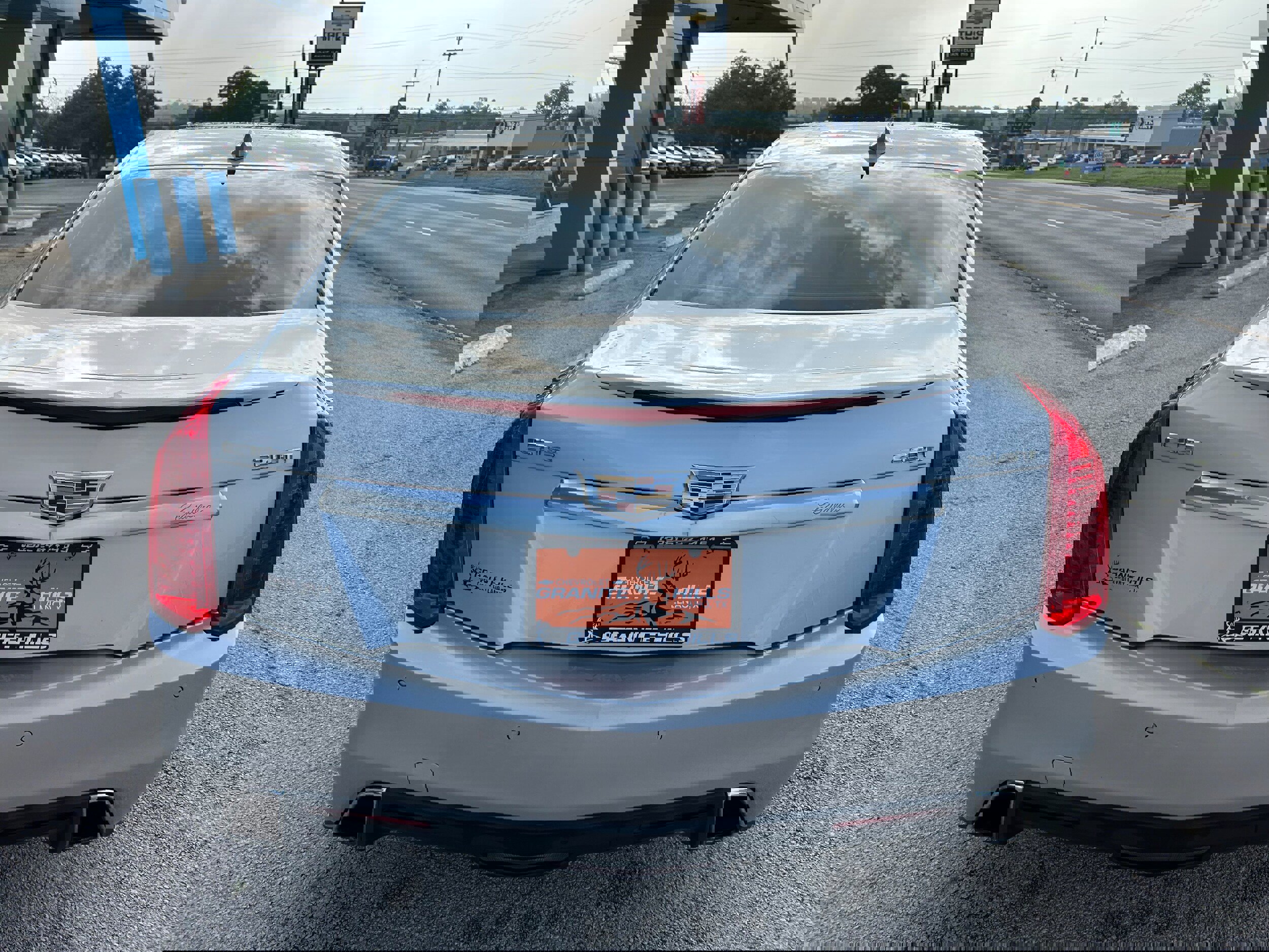 Used 2019 Cadillac CTS Luxury RWD image 5