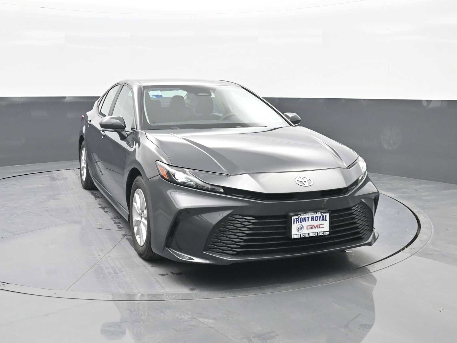 Used 2025 Toyota Camry LE w/ Convenience Package FWD image 2
