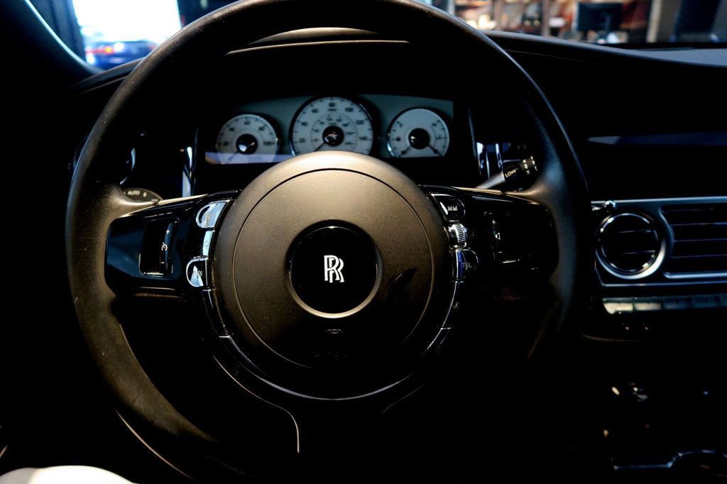 Used 2013 Rolls-Royce Ghost image 14