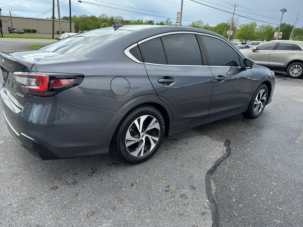 Used 2022 Subaru Legacy Premium image 3