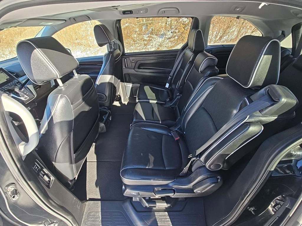 Used 2023 Honda Odyssey Elite image 8