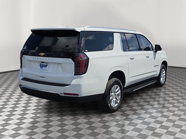 Used 2025 Chevrolet Suburban LS RWD image 6