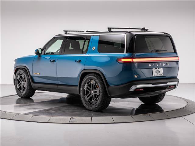 Used 2023 Rivian R1S Adventure AWD/4WD image 3