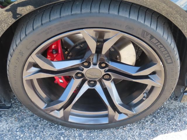 Used 2018 Chevrolet Camaro SS RWD image 11