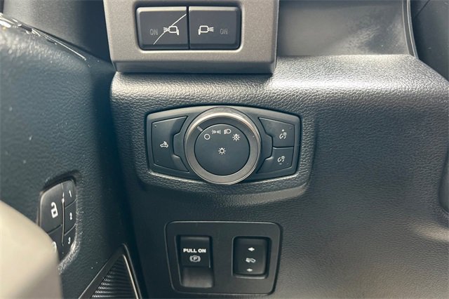 Used 2019 Ford F150 Raptor w/ Equipment Group 802A Luxury image 31