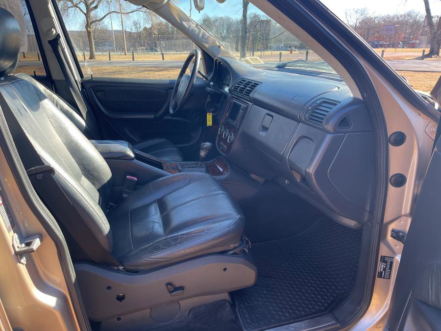 Used 2002 Mercedes-Benz ML 320 4MATIC image 40