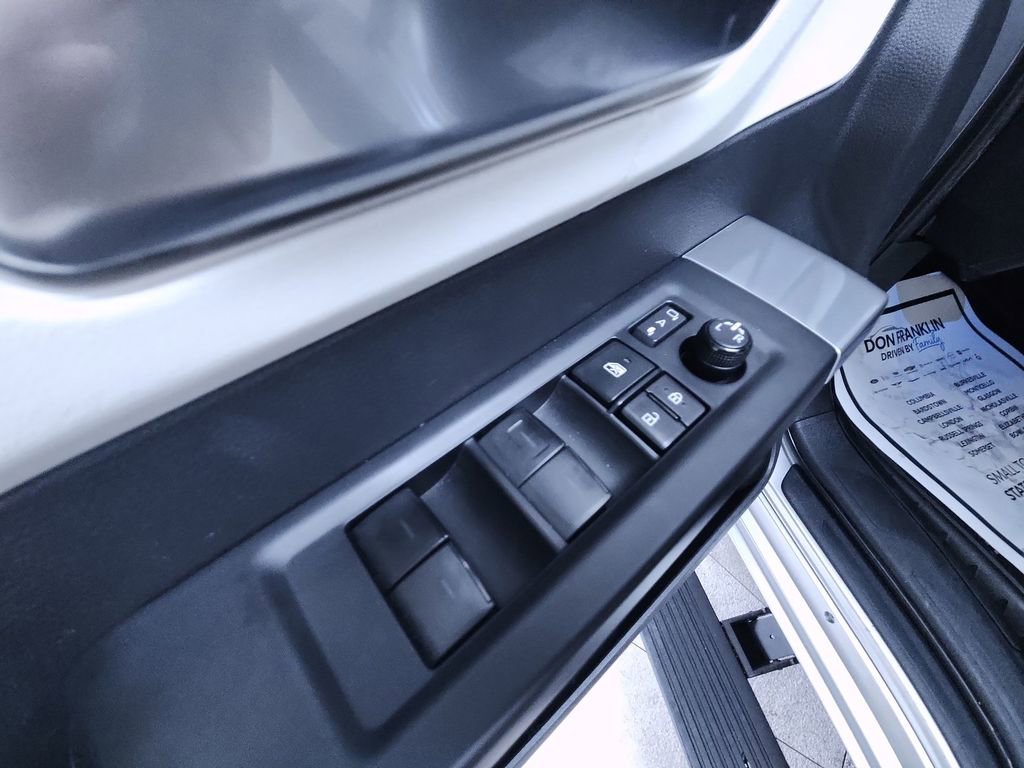 Used 2024 Toyota Tundra Capstone AWD/4WD image 13