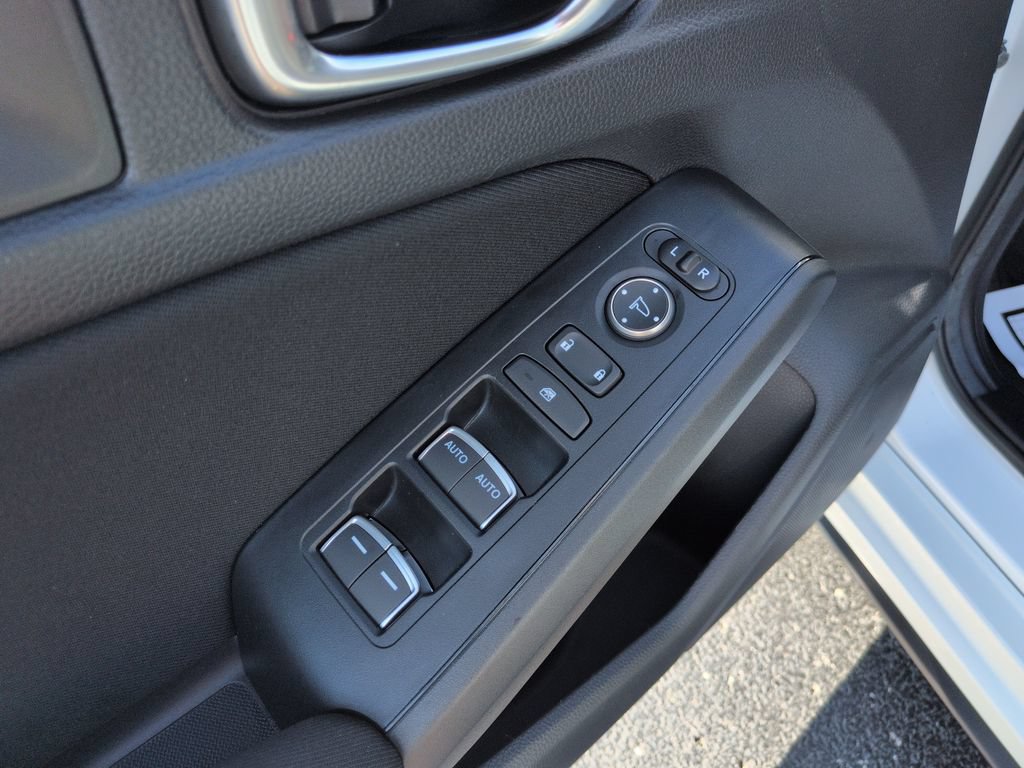 Used 2025 Honda Civic Sport image 11