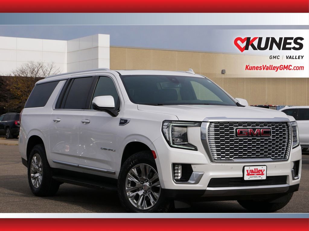 Used 2021 GMC Yukon XL Denali image 1