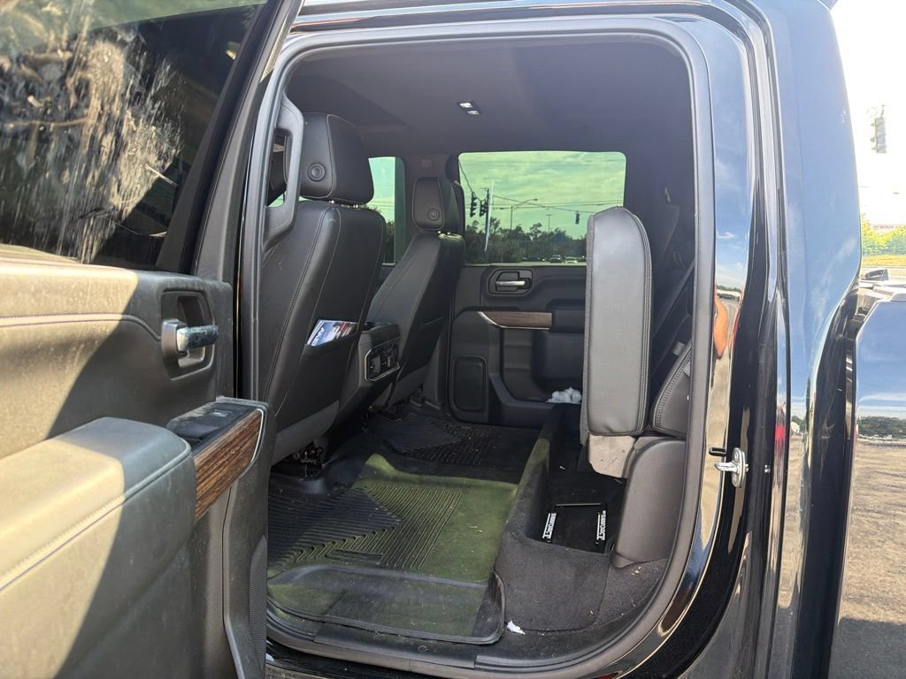 Used 2020 Chevrolet Silverado 2500 High Country w/ Technology Package AWD/4WD image 7
