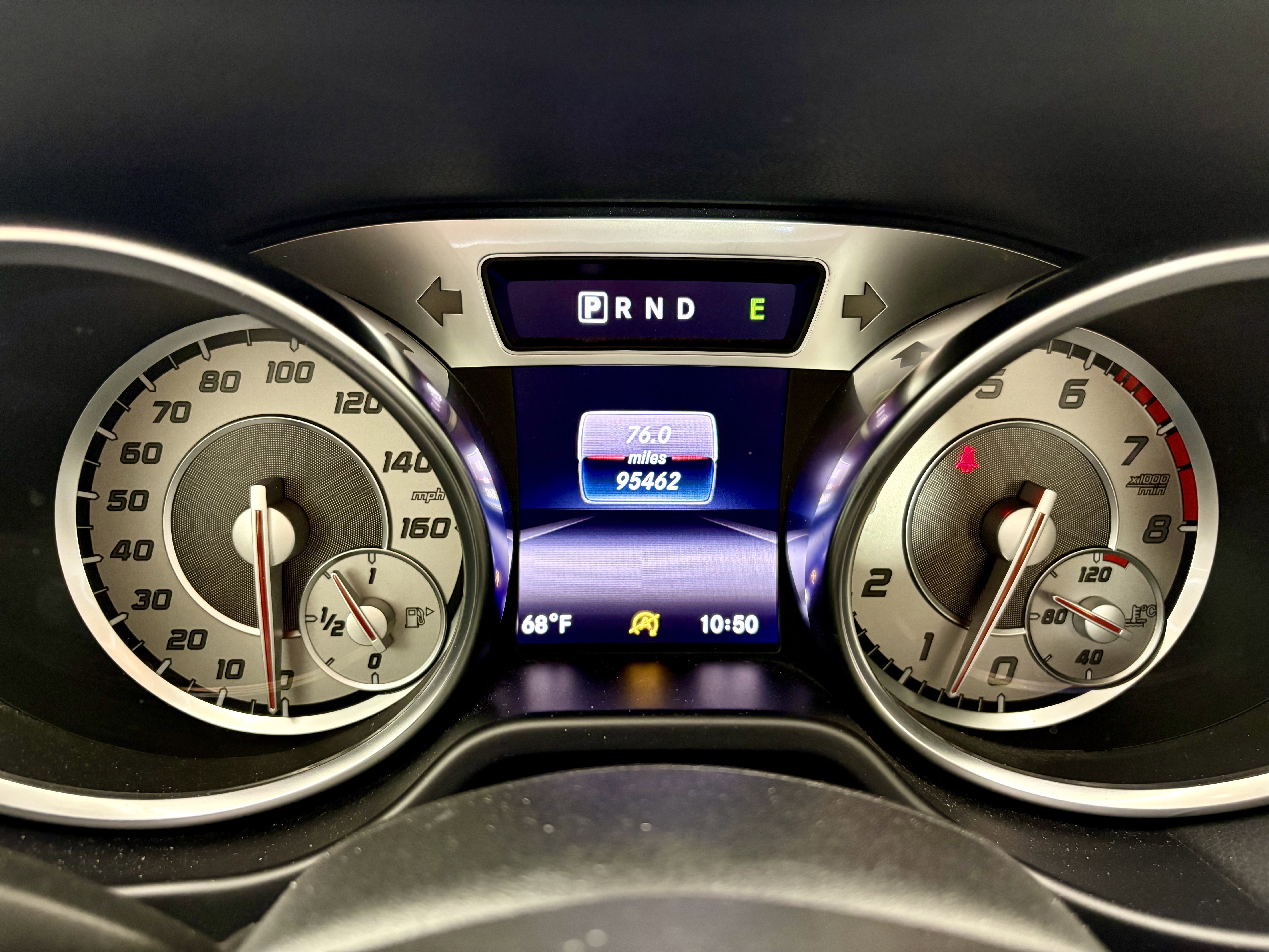 Used 2013 Mercedes-Benz SL 550 image 19