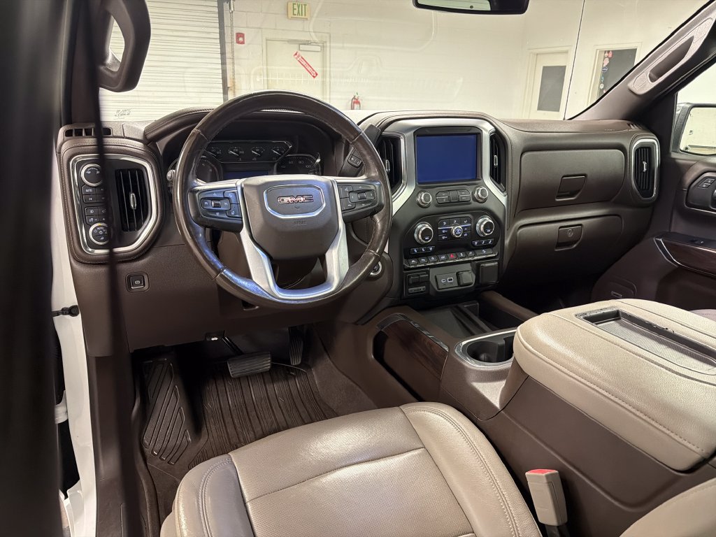 Used 2019 GMC Sierra 1500 SLT w/ SLT Premium Plus Package AWD/4WD image 29