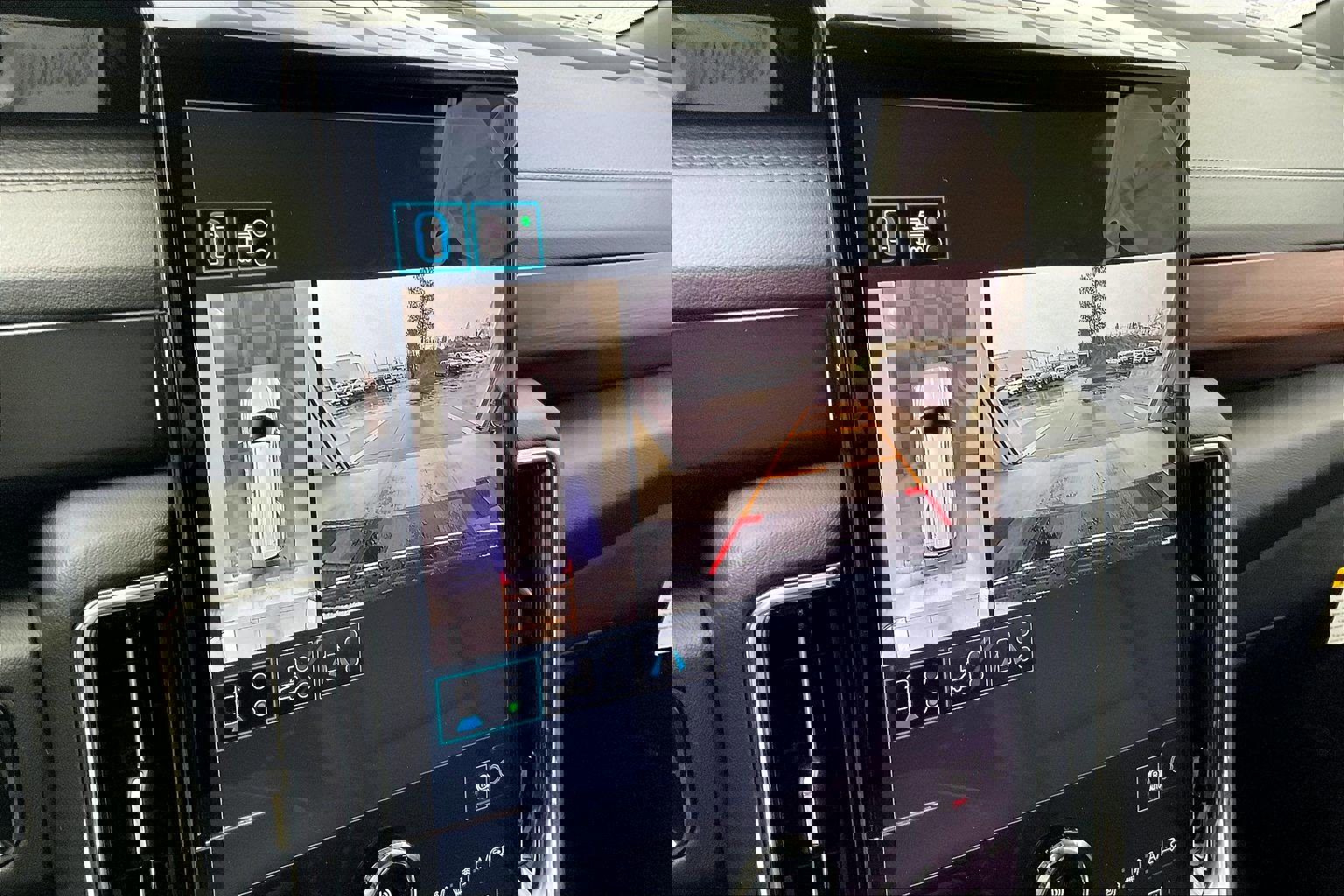 New 2026 GMC Yukon XL Denali w/ Sun & Power Step Package image 13