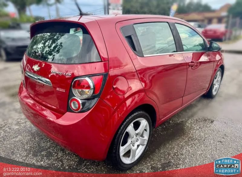 Used 2014 Chevrolet Sonic LTZ FWD image 4