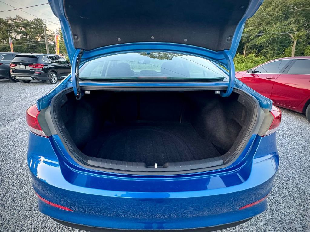 Used 2017 Hyundai Elantra Value Edition image 11