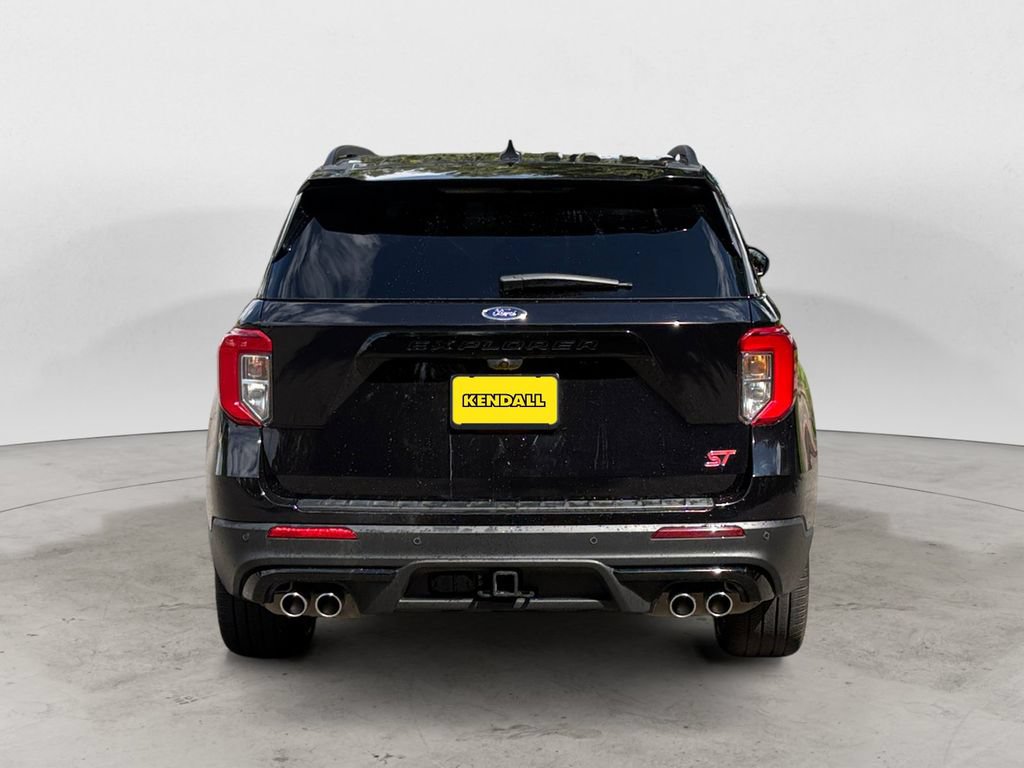 Certified 2023 Ford Explorer ST w/ Technology Package AWD/4WD image 6