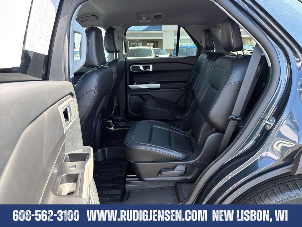 Used 2024 Ford Explorer XLT w/ Equipment Group 202A AWD/4WD image 24