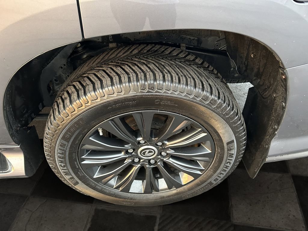 Used 2020 Lexus GX 460 Premium image 11