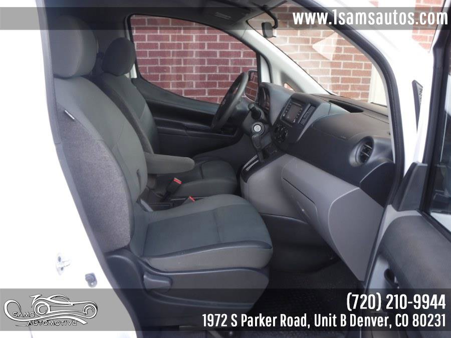 Used 2016 Nissan NV200 SV w/ Technology Package FWD image 9