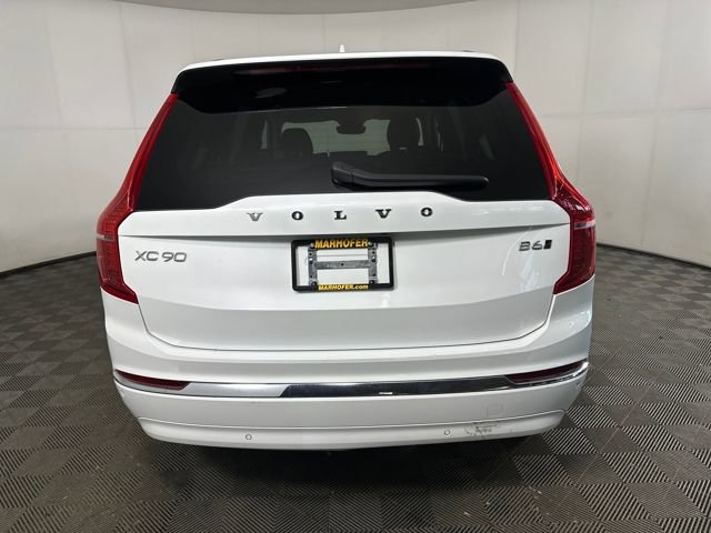 Used 2023 Volvo XC90 B6 Plus image 4