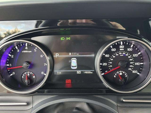 Used 2023 Kia Carnival EX FWD image 24