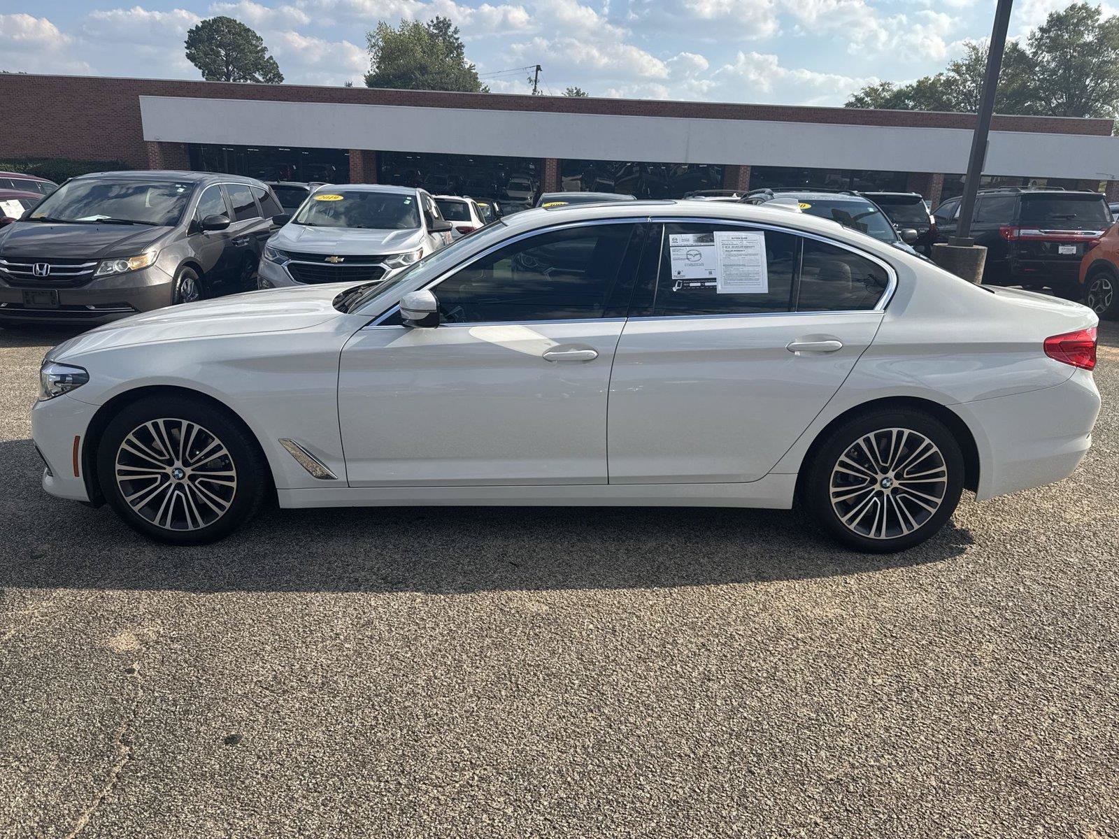 Used 2019 BMW 540i w/ Convenience Package RWD image 20