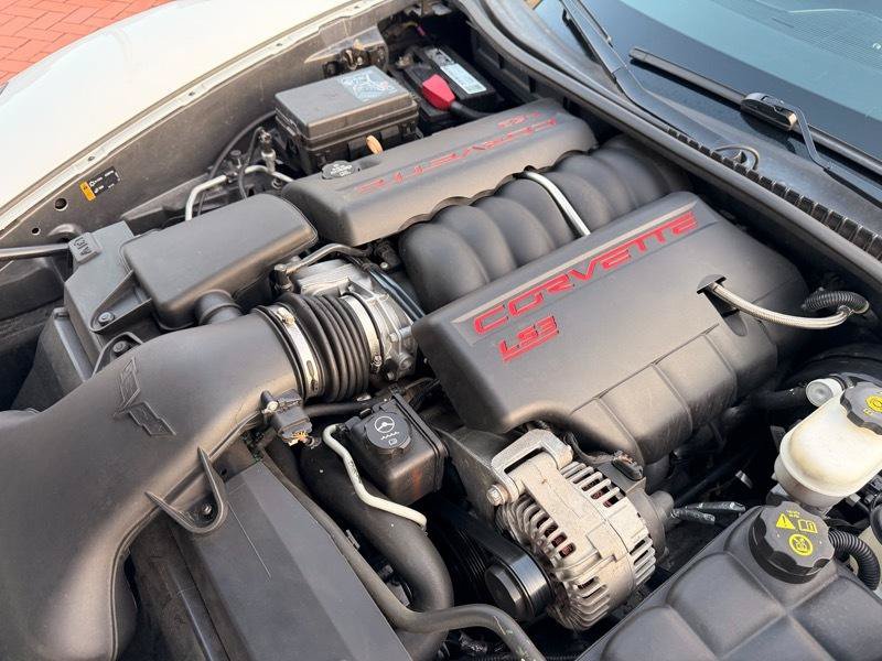 Used 2013 Chevrolet Corvette Coupe RWD image 24