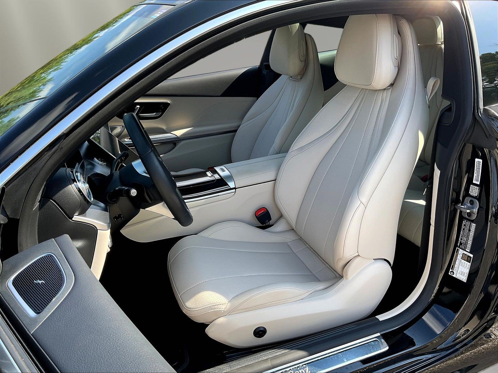 Certified 2024 Mercedes-Benz CLE 300 4MATIC Coupe image 22