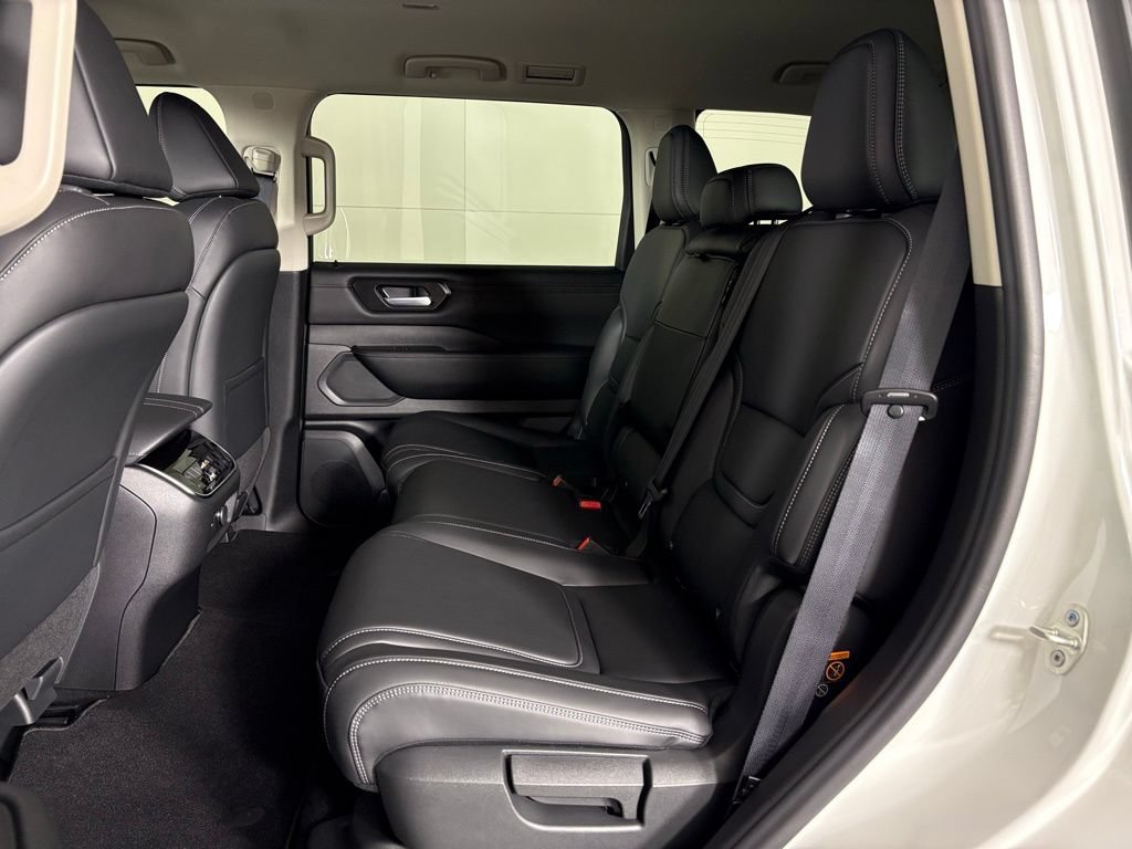 New 2026 Nissan Armada SV AWD/4WD image 37