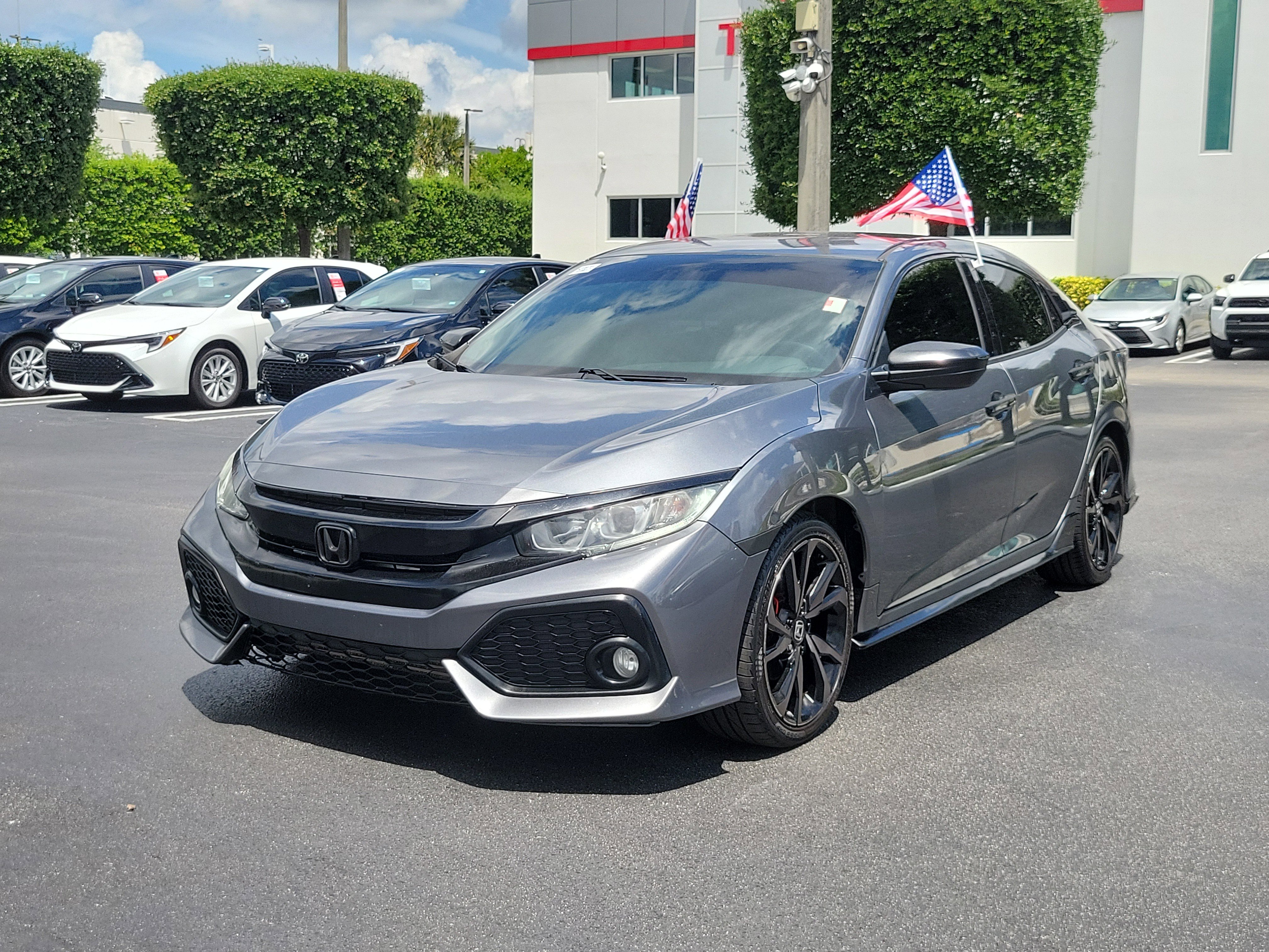Used 2018 Honda Civic Sport image 6