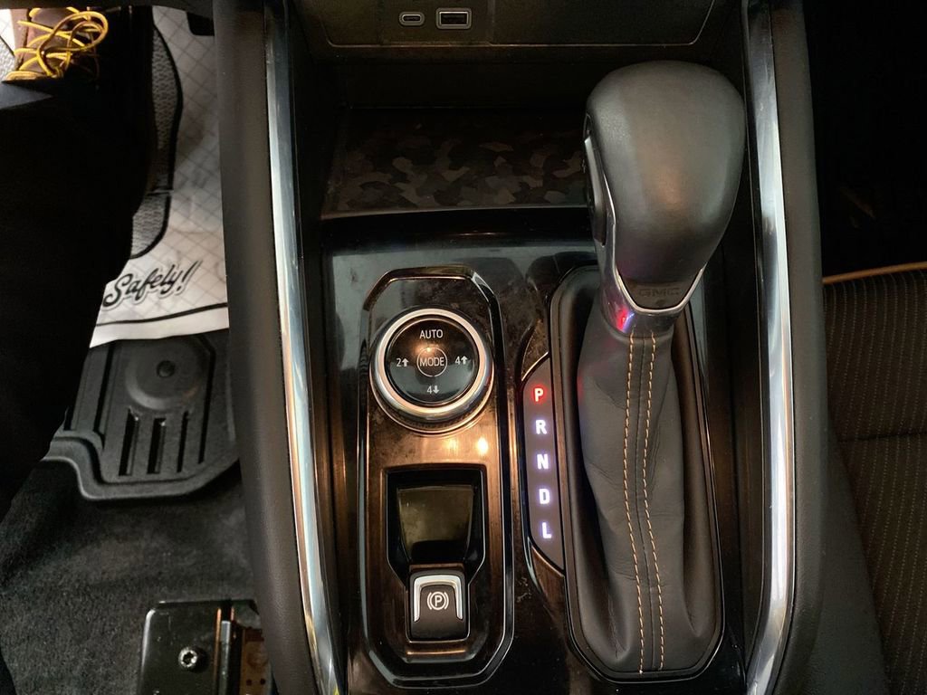 Certified 2023 GMC Canyon AT4 w/ Technology Package image 19