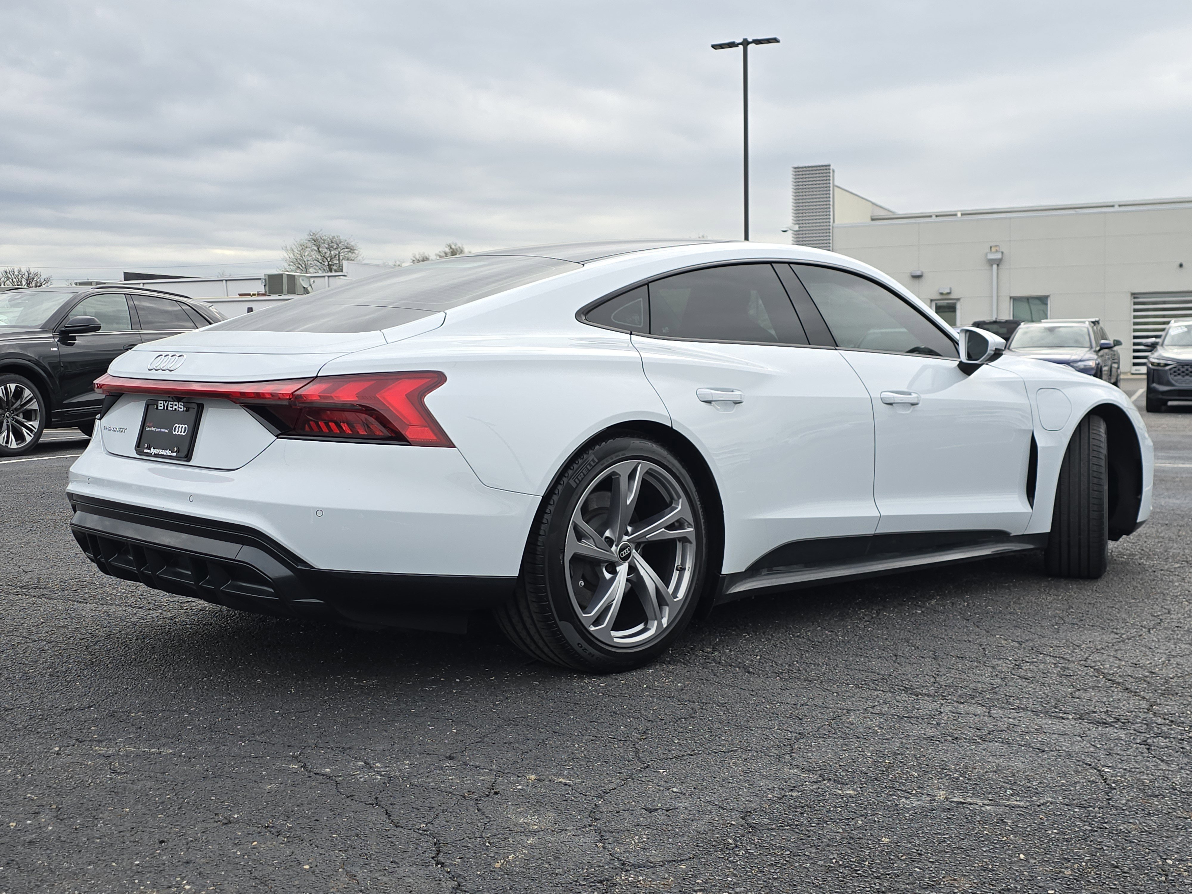 Certified 2023 Audi e-tron GT Premium Plus image 7