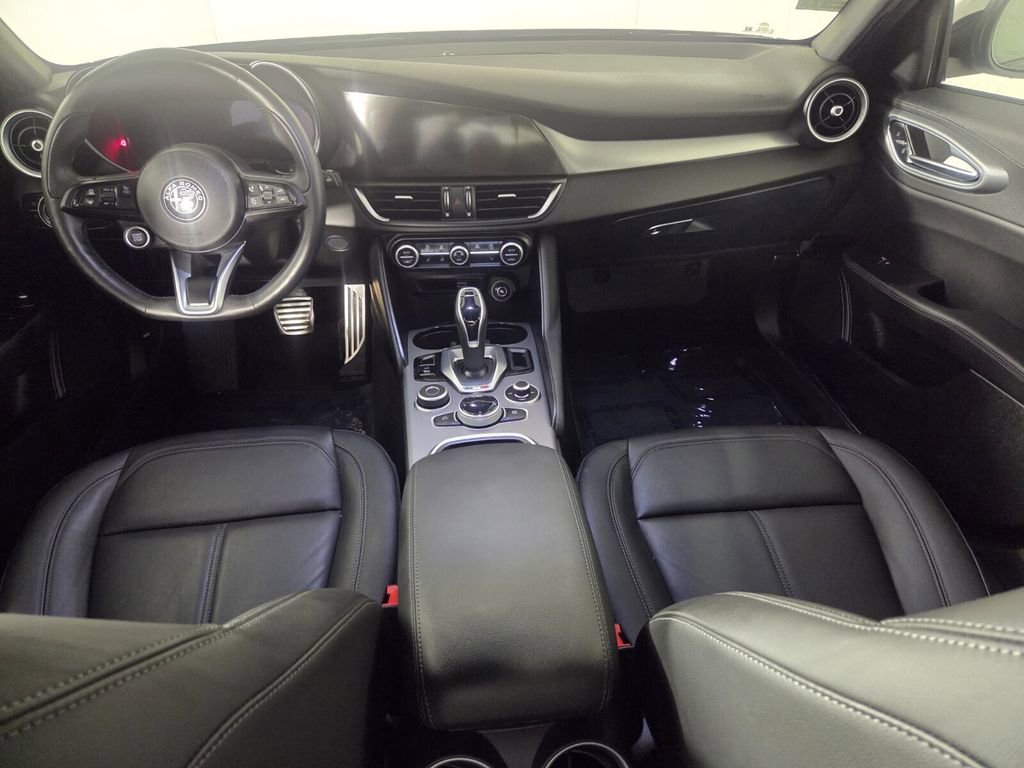 Used 2024 Alfa Romeo Giulia Ti w/ Active Assist Plus Package image 28